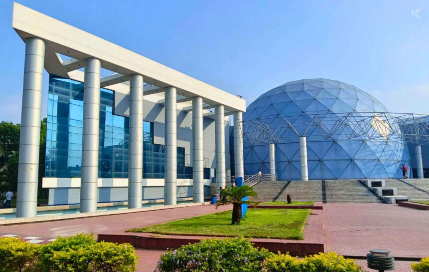 নভোথিয়েটার - কুহুডাক